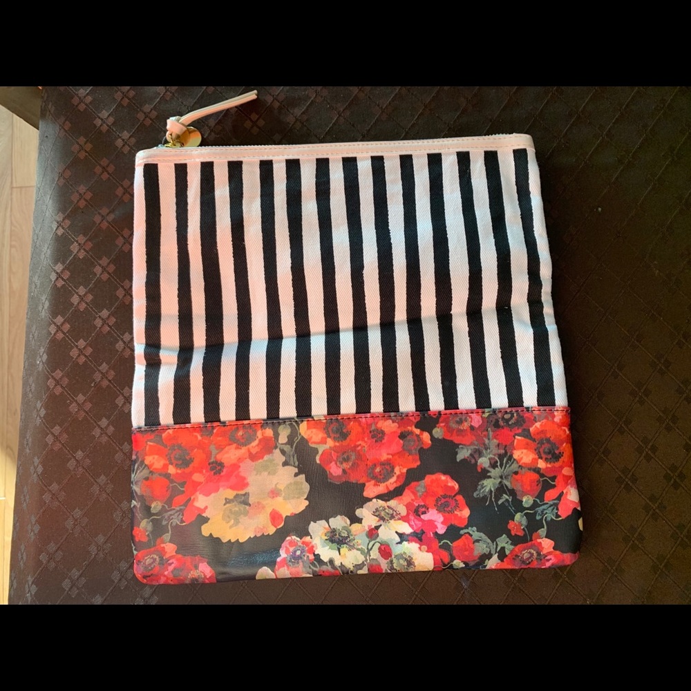 Summer Purse - Picture 3 of 4